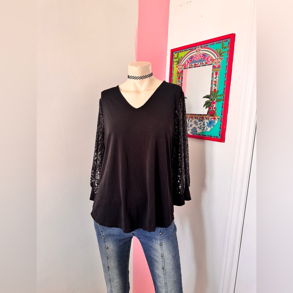 Black Sequin Sleeve Women's Top